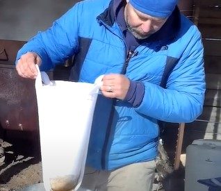 How to Bottle Your Maple Syrup